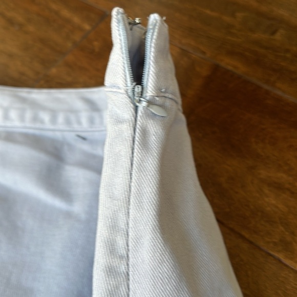 great conditons wonens skirt with buttons - Picture 4 of 5